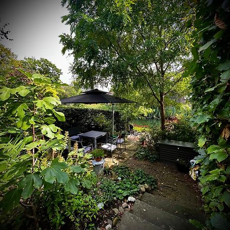 Arthouse Dordrecht Bed & Breakfast Екстериор снимка