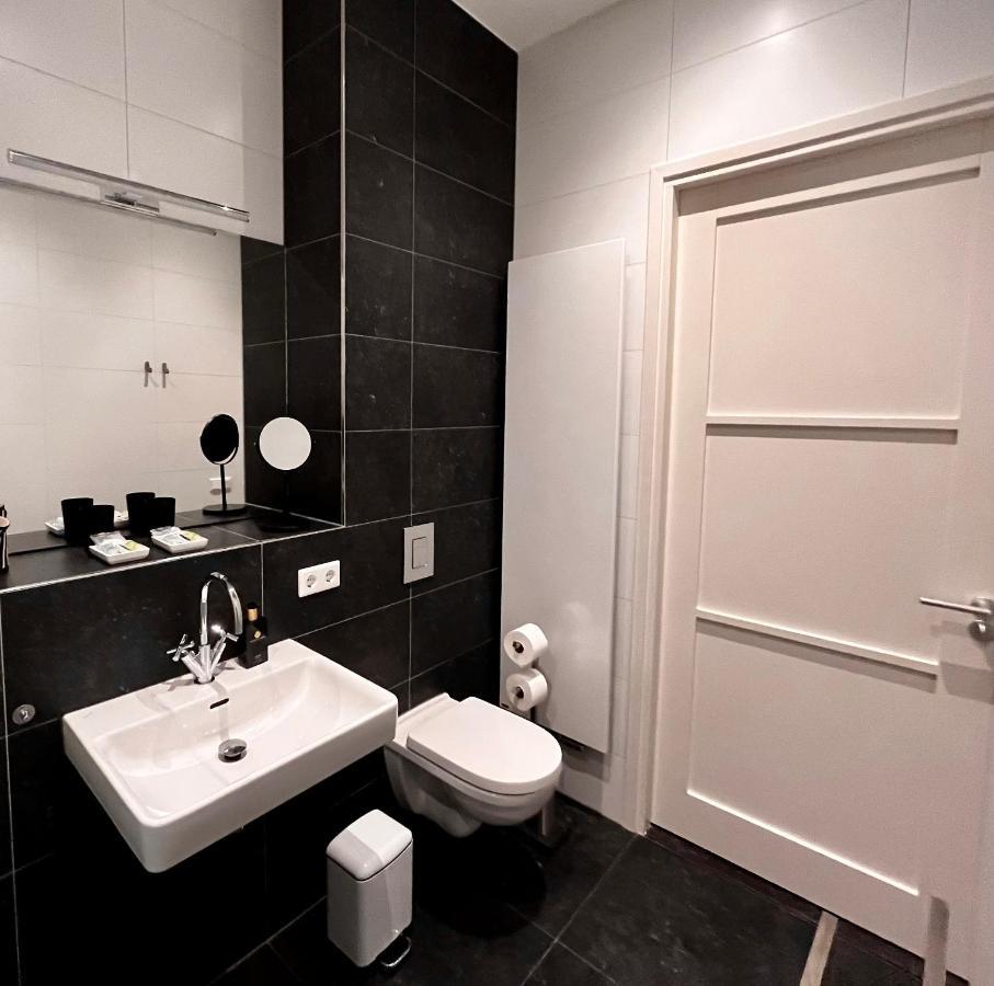 Arthouse Dordrecht Bed & Breakfast Екстериор снимка