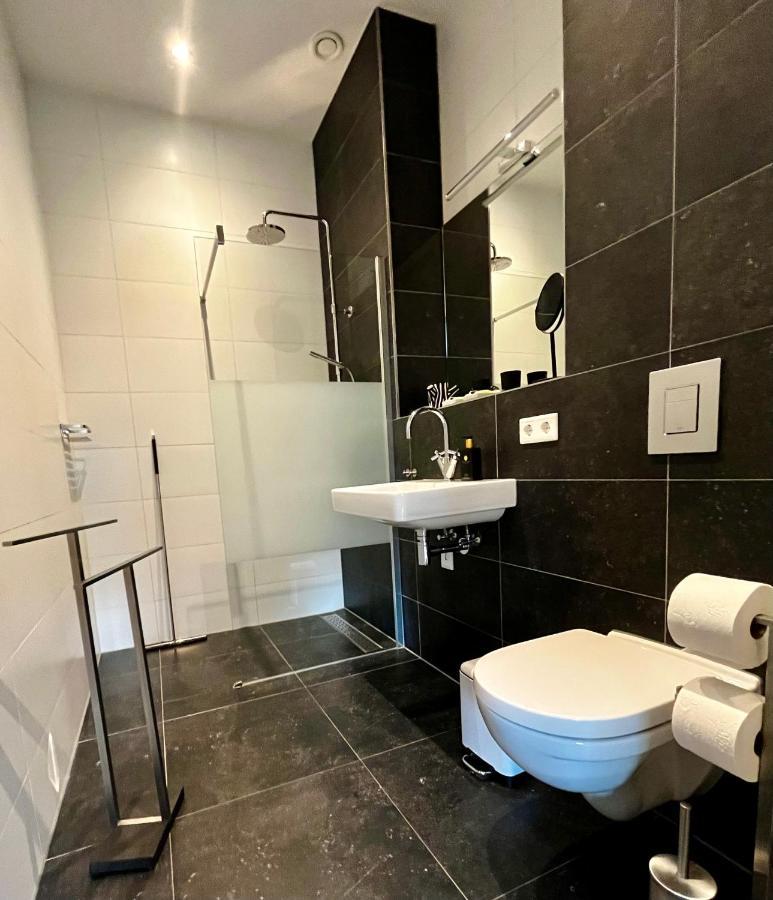 Arthouse Dordrecht Bed & Breakfast Екстериор снимка